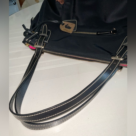 NEW DOONEY & BOURKE Black Nylon Pink Lining Logo Charm Leather Trim Shoulder Bag - Picture 11 of 11